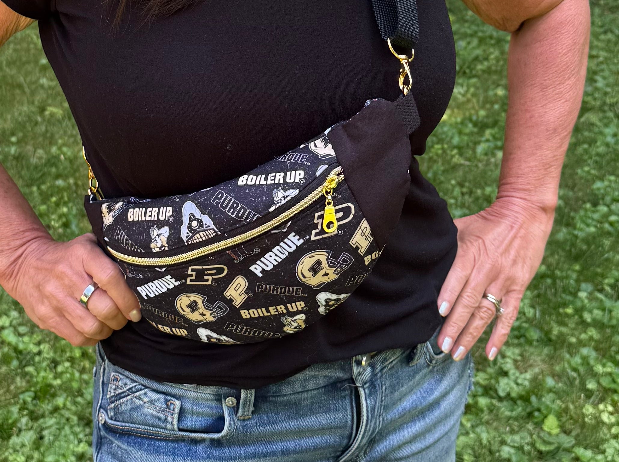 Made to order - College logo sling bag size small